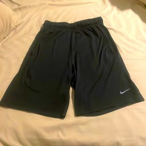 Nike DRIFIT men’s basketball shorts